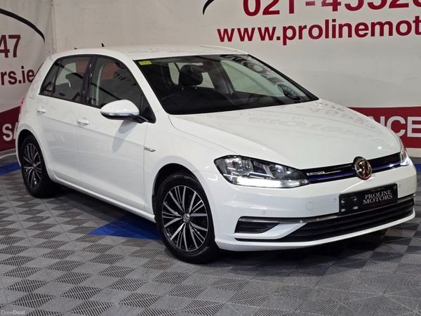Volkswagen Golf Hatchback, Petrol, 2019, White