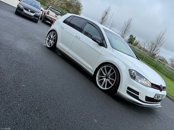 Volkswagen Golf Hatchback, Diesel, 2015, White