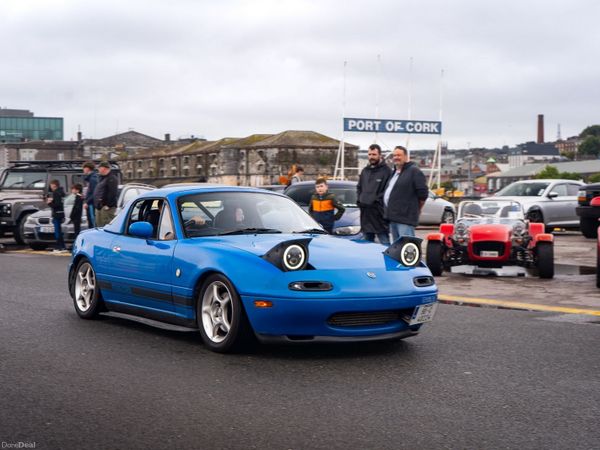 Mazda MX-5 Convertible, Petrol, 1990, Blue