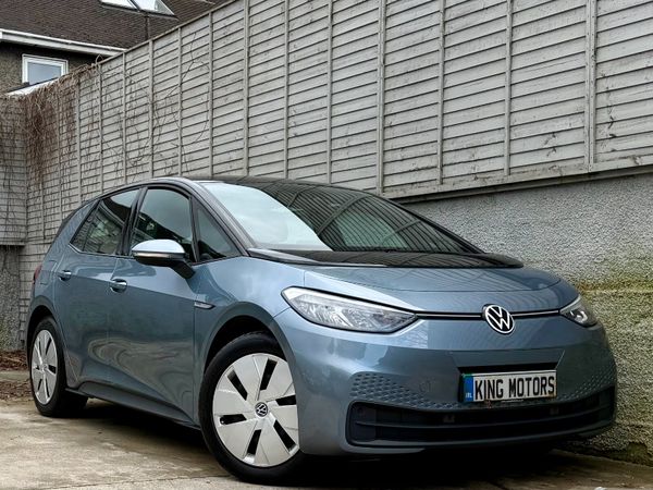 Volkswagen ID.3 Hatchback, Electric, 2023, Blue