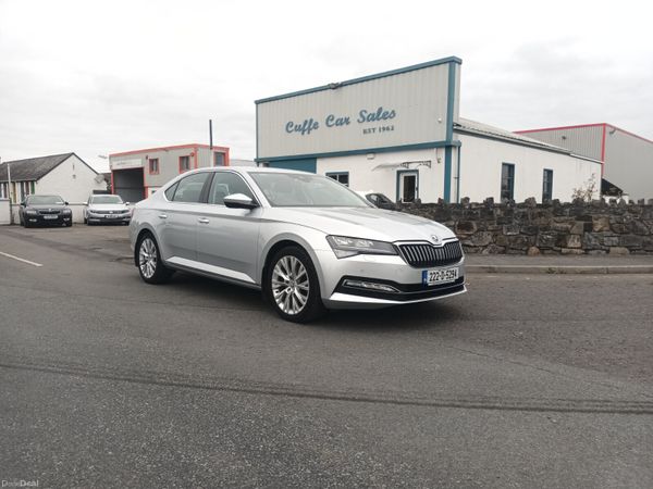 Skoda Superb Saloon, Diesel, 2022, Grey