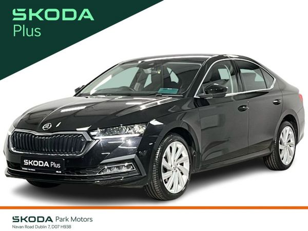 Skoda Octavia Saloon, Petrol, 2023, Black