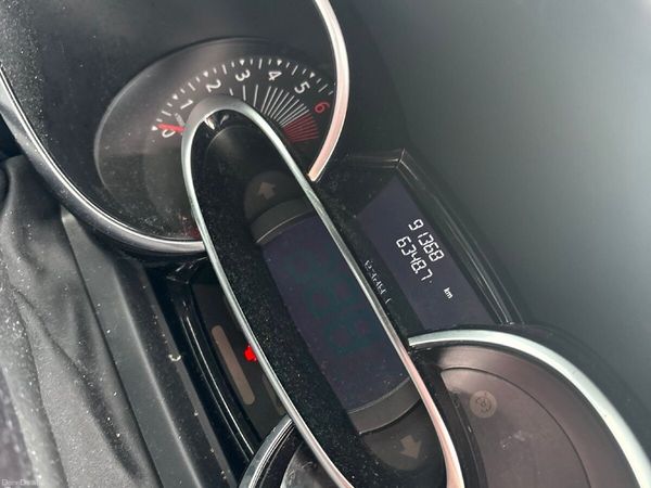 Renault Clio Hatchback, Petrol, 2017, Grey