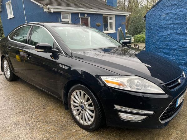 Ford Mondeo Saloon, Diesel, 2012, Black
