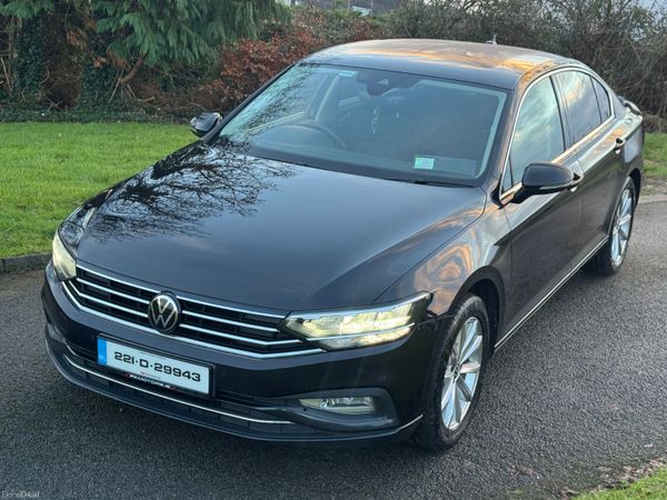 Volkswagen Passat Saloon, Diesel, 2022, Black