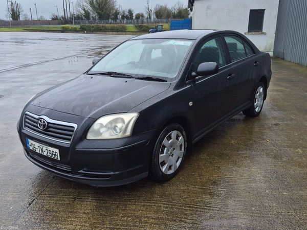 Toyota Avensis Saloon, Petrol, 2005, Black