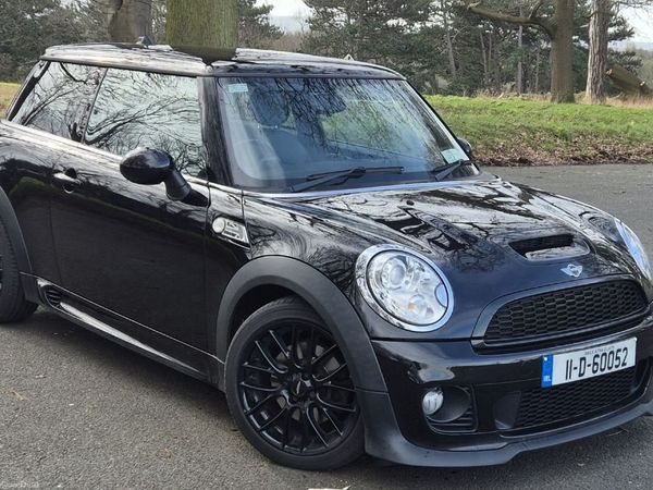 Mini Cooper Hatchback, Petrol, 2011, Black