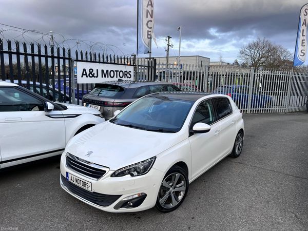 Peugeot 308 Hatchback, Petrol, 2014, White