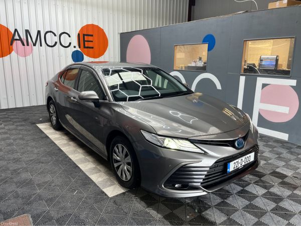 Toyota Camry Estate, Petrol Hybrid, 2022, Grey