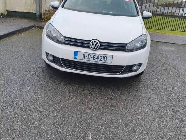 Volkswagen Golf Hatchback, Petrol, 2011, White
