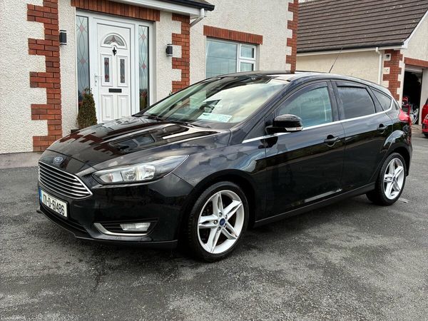 Ford Focus Hatchback, Diesel, 2017, Black