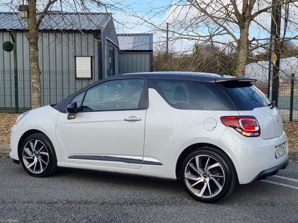 Citroen DS 3 Hatchback, Petrol, 2018, White