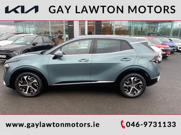 Kia Sportage MPV, Diesel, 2022, Grey