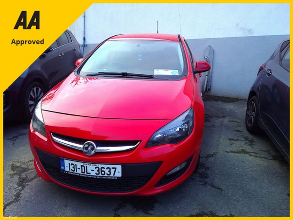 Opel Astra Hatchback, Diesel, 2013, Red