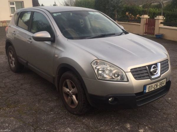 Nissan Qashqai Hatchback, Petrol, 2007, Silver