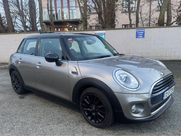 Mini Cooper Hatchback, Diesel, 2017, Silver