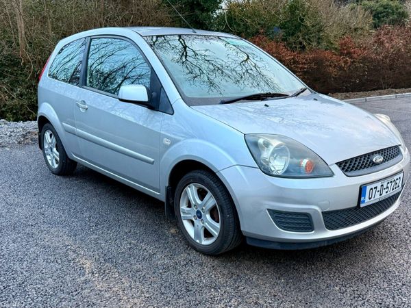 Ford Fiesta Hatchback, Petrol, 2007, Silver
