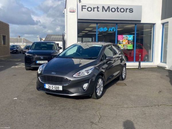 Ford Fiesta Hatchback, Petrol, 2021, Grey