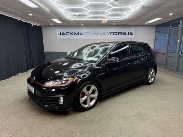 Volkswagen Golf Hatchback, Petrol, 2018, Black