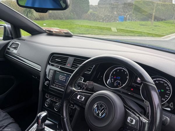 Volkswagen Golf Estate, Petrol, 2016, Blue