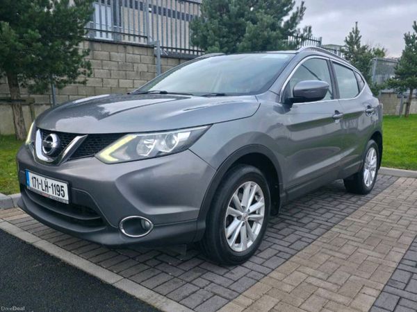 Nissan Qashqai SUV, Diesel, 2017, Grey