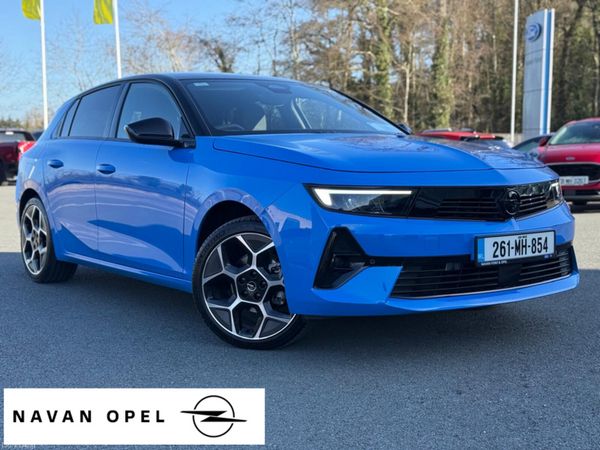 Opel Astra Hatchback, Petrol, 2026, Blue
