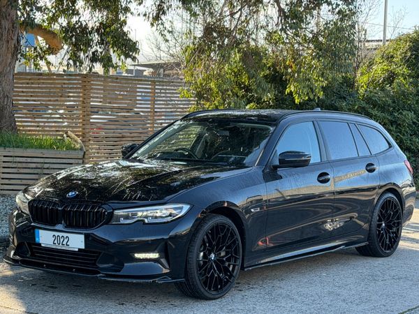 BMW 3-Series Estate, Petrol Plug-in Hybrid, 2022, Black