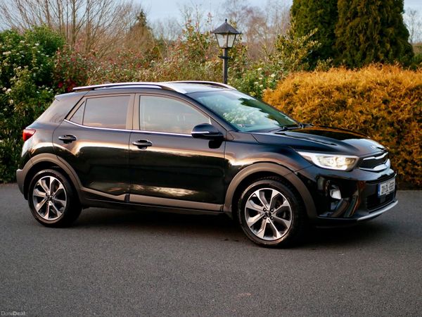 Kia Stonic Estate/Jeep, Petrol, 2021, Black
