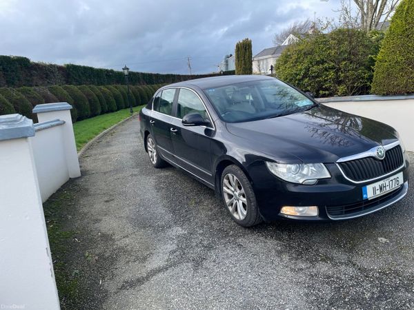 Skoda Superb Saloon, Diesel, 2011, Black