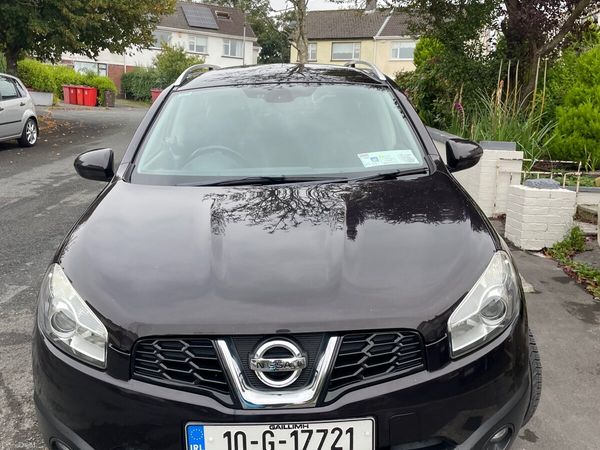 Nissan Qashqai+2 Hatchback, Diesel, 2010, Purple