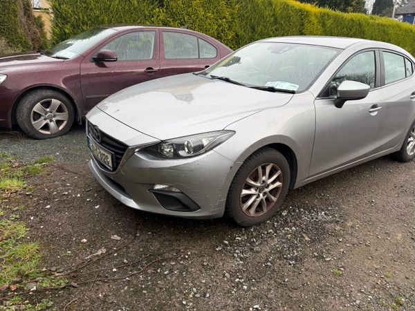 Mazda Mazda3 Saloon, Diesel, 2015, Grey
