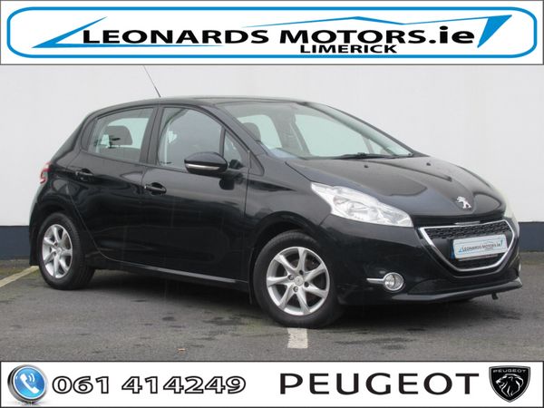 Peugeot 208 Hatchback, Petrol, 2013, Black