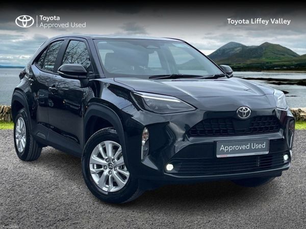 Toyota Yaris Cross SUV, Petrol Hybrid, 2025, Silver