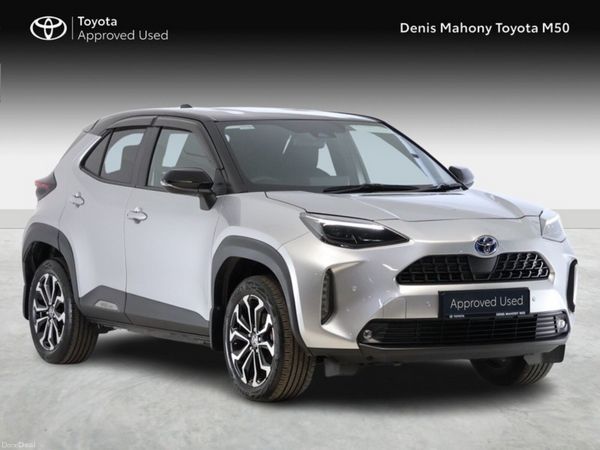 Toyota Yaris Cross SUV, Petrol Hybrid, 2023, Silver