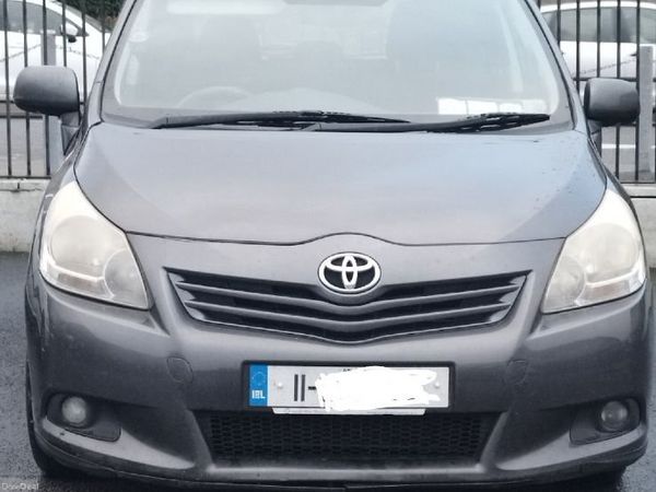 Toyota Verso MPV, Diesel, 2011, Grey