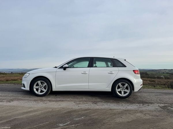 Audi A3 Hatchback, Diesel, 2018, White