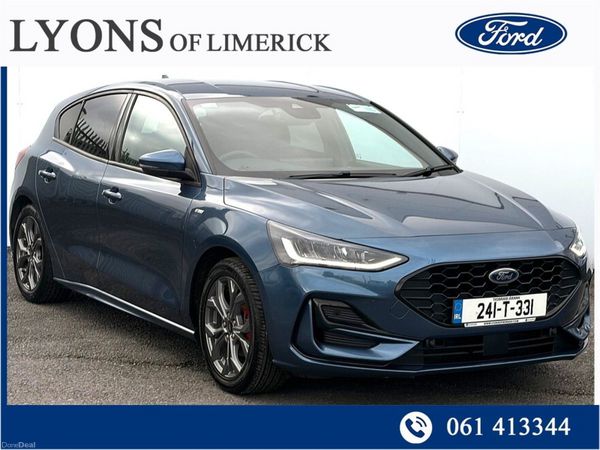 Ford Focus Hatchback, Petrol, 2024, Blue