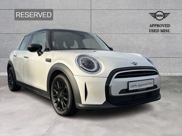 Mini Cooper Hatchback, Petrol, 2023, White