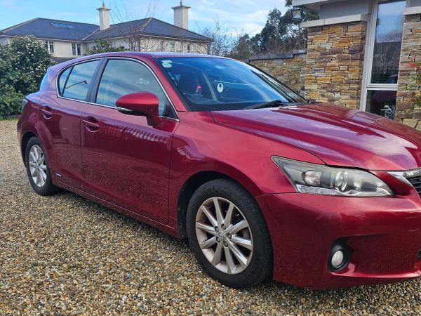 Lexus CT Hatchback, Petrol Hybrid, 2014, Red