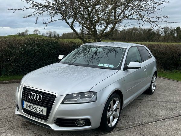 Audi A3 Hatchback, Diesel, 2011, Silver