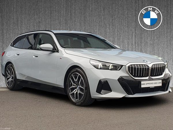 BMW 5-Series Estate, Petrol Plug-in Hybrid, 2025, Grey