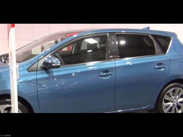 Toyota Auris Hatchback, Diesel, 2016, Blue