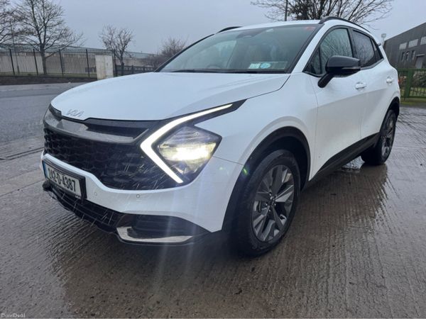 Kia Sportage MPV, Petrol Plug-in Hybrid, 2024, White