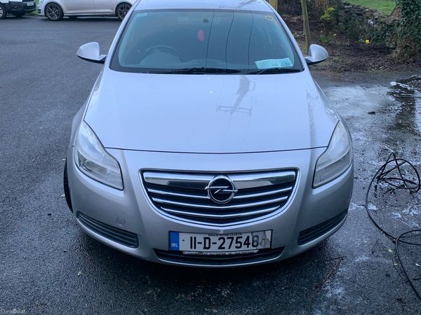 Opel Insignia Hatchback, Diesel, 2011, Silver