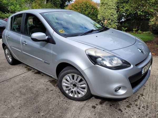 Renault Clio Hatchback, Ethanol Petrol, 2010, Silver