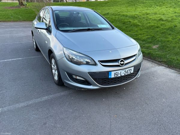 Opel Astra Saloon, Diesel, 2015, Silver