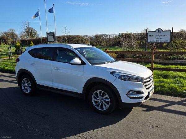 Hyundai Tucson SUV, Diesel, 2016, White