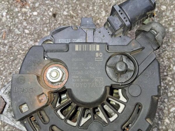 Toyota Avensis Saloon, Petrol, 2007, Green