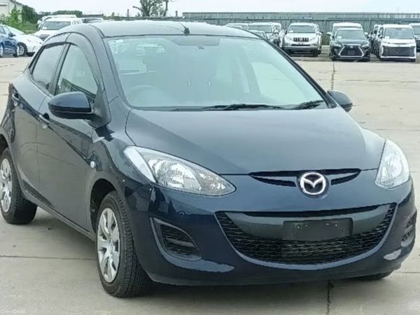 Mazda Demio Hatchback, Petrol, 2013, Blue