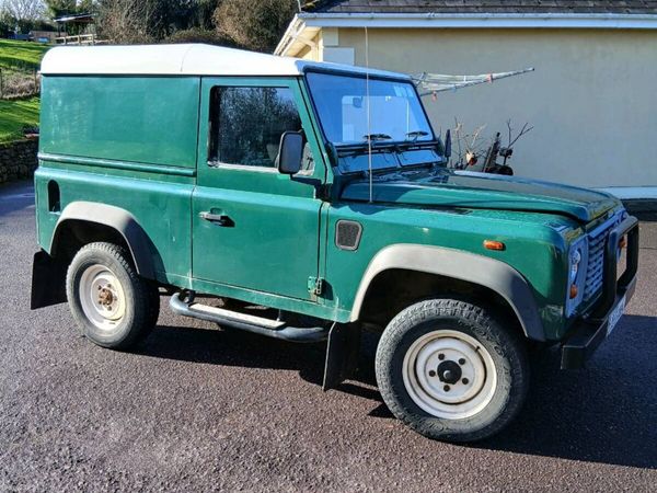 Land Rover Defender SUV, Diesel, 2005, Green
